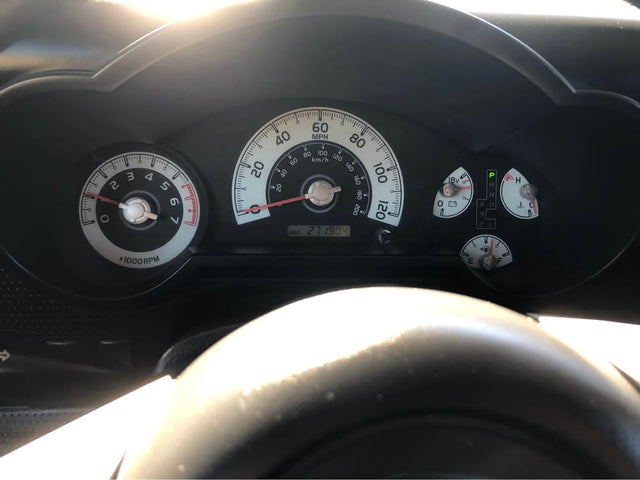 2008 Toyota FJ Cruiser · Base — photo 2