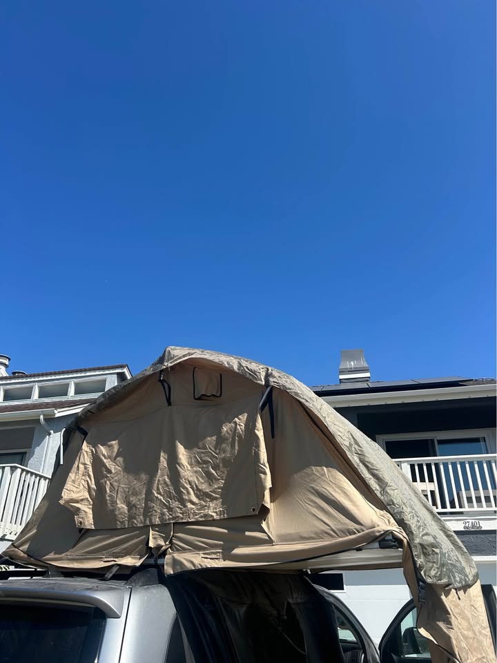 Smittybilt overlander xl tent in Capistrano Beach, CA (photo 2) — photo 2