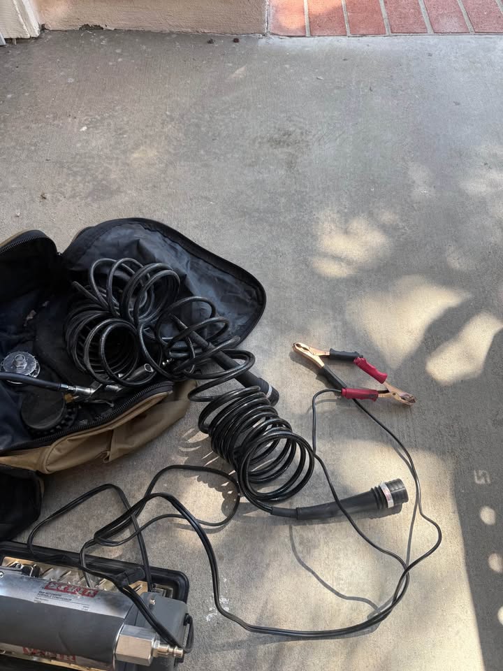 ViAir Portable Air Compressor in Coronado, CA (photo 2) — photo 2