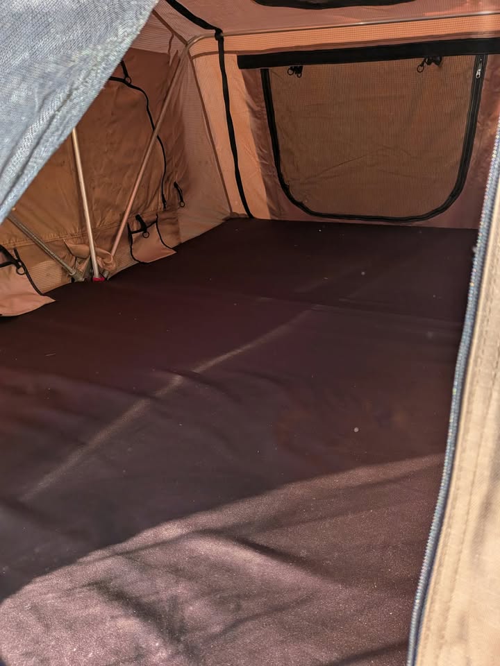 Smittybilt Overlander Roof Top Tent in Martinez, CA (photo 2) — photo 2
