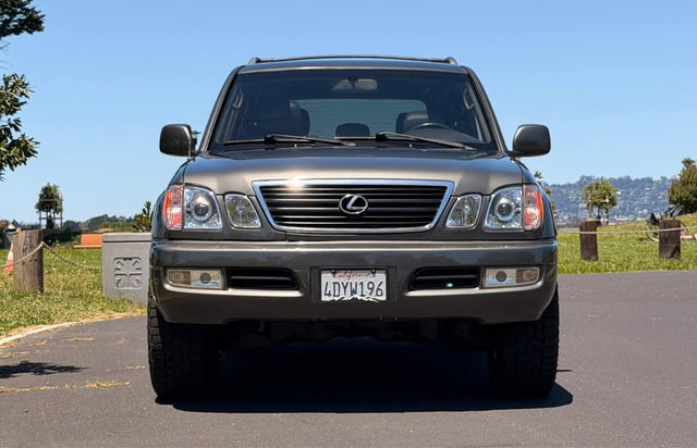 1999 Lexus LX · LX 470 Sport Utility 4D — photo 2