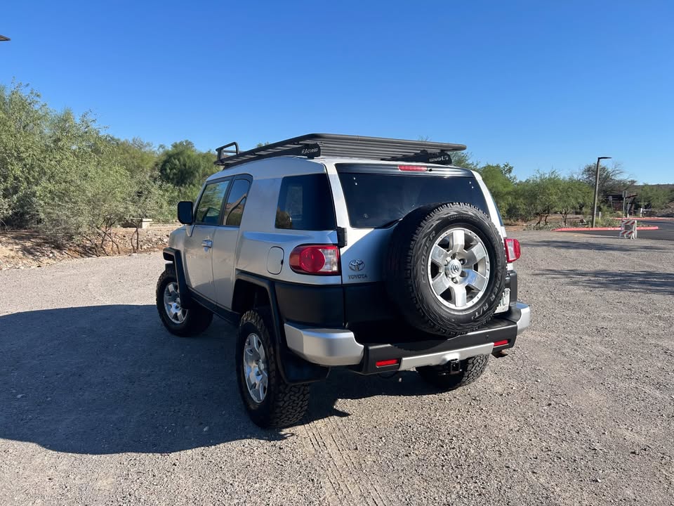 2007 Toyota Fj Cruiser 6spd Manual / Engine Replaced May 2026 in Phoenix, AZ (photo 2) — photo 2