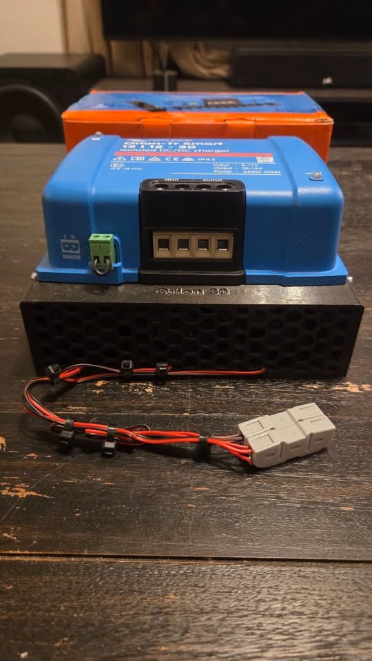 Victron Energy Orion-Tr Smart Isolated DC-DC Charger 12/12-30A WITH 3D printed fan shroud — photo 2