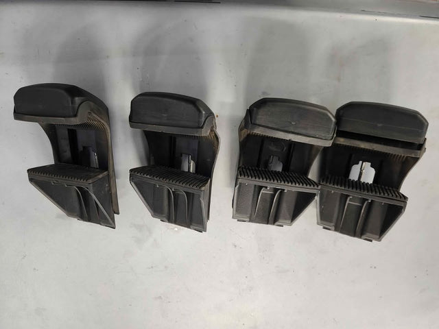 Rhino Rack roof bar and platform mounts rx100 fits toyota lexus and more — photo 2