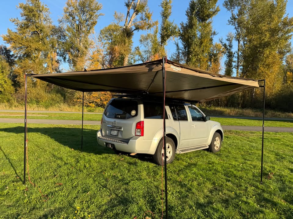 Rhino-Rack Batwing shade awning in Issaquah, WA (photo 2) — photo 2