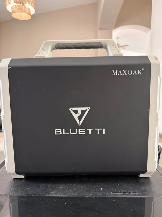 Bluetti EB150 Portable Power Station 1500Wh Solar Generator Battery Backup — photo 2