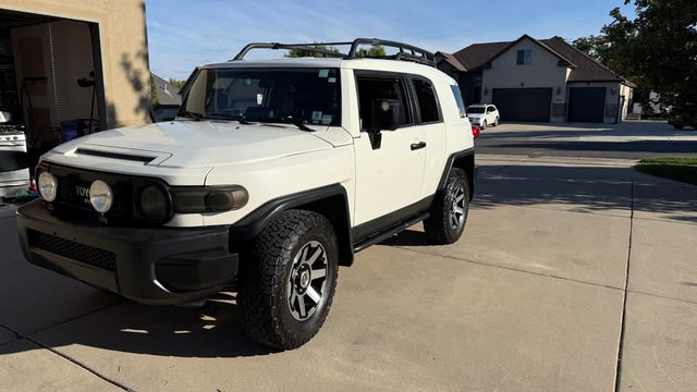 2008 Toyota FJ Cruiser - Trail Teams (Special Edition) — photo 2