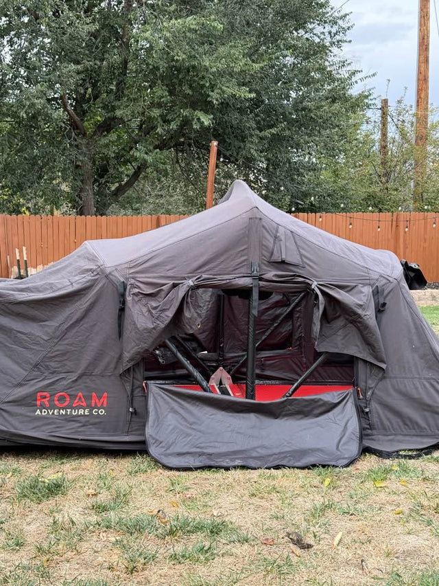 ROAM Vagabond XL 1.0 Rooftop Tent – Annex + Insulated Liner — photo 2