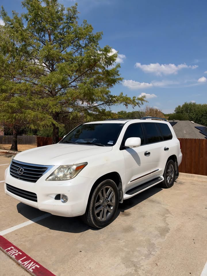 2008 Lexus LX · LX 570 Sport Utility 4D in Fort Worth, TX (photo 2) — photo 2