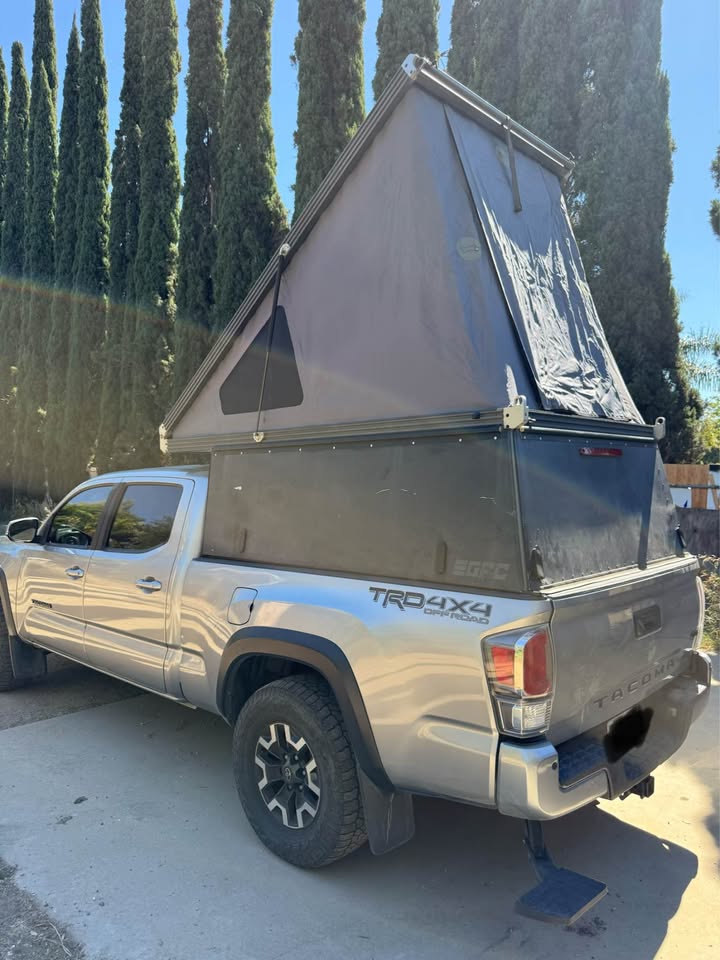 Gfc v1 camper for Tacoma 6ft longbed in North Hollywood, CA (photo 2) — photo 2