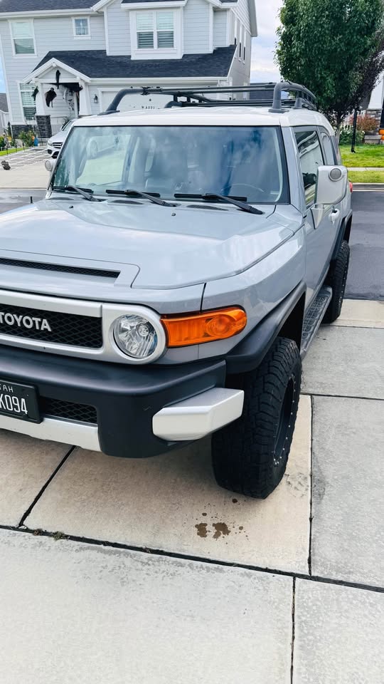 2014 FJ Cruiser with 57k miles in West Jordan, UT (photo 2) — photo 2