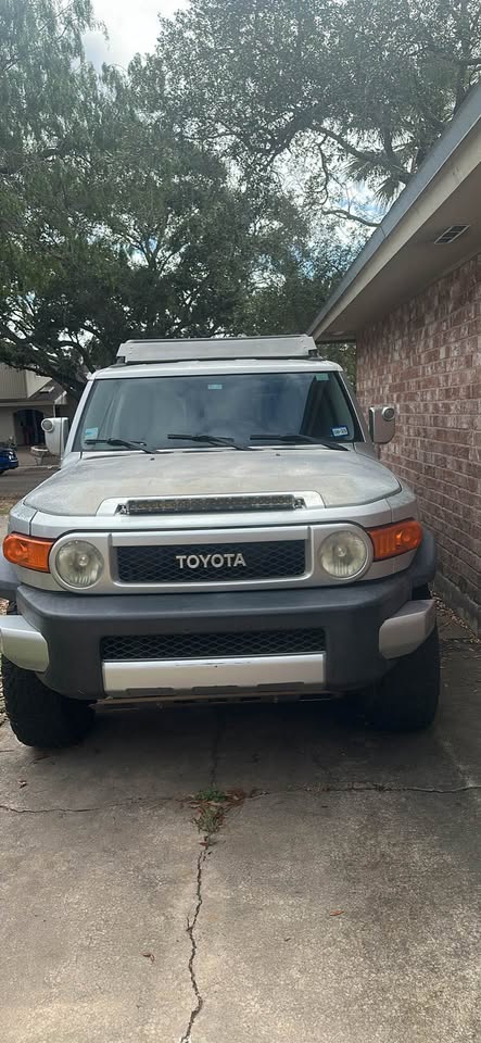 2008 Toyota FJ Cruiser · Sport Utility 2D in Corpus Christi, TX (photo 2) — photo 2