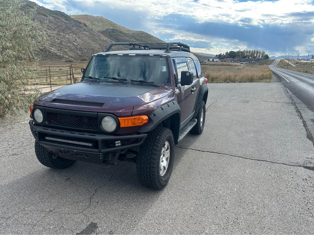 2007 Toyota FJ Cruiser · Sport Utility 2D — photo 2
