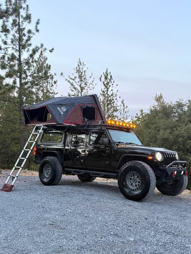 2020 Jeep Gladiator · Sport S Pickup 4D 5 ft — photo 2