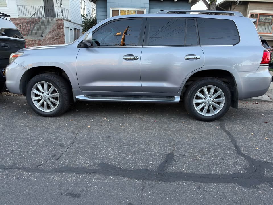 2010 Lexus LX · LX 570 Sport Utility 4D in Alameda, CA (photo 2) — photo 2