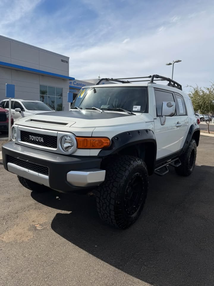 2014 Toyota FJ Cruiser · Base in Buckeye, AZ (photo 2) — photo 2