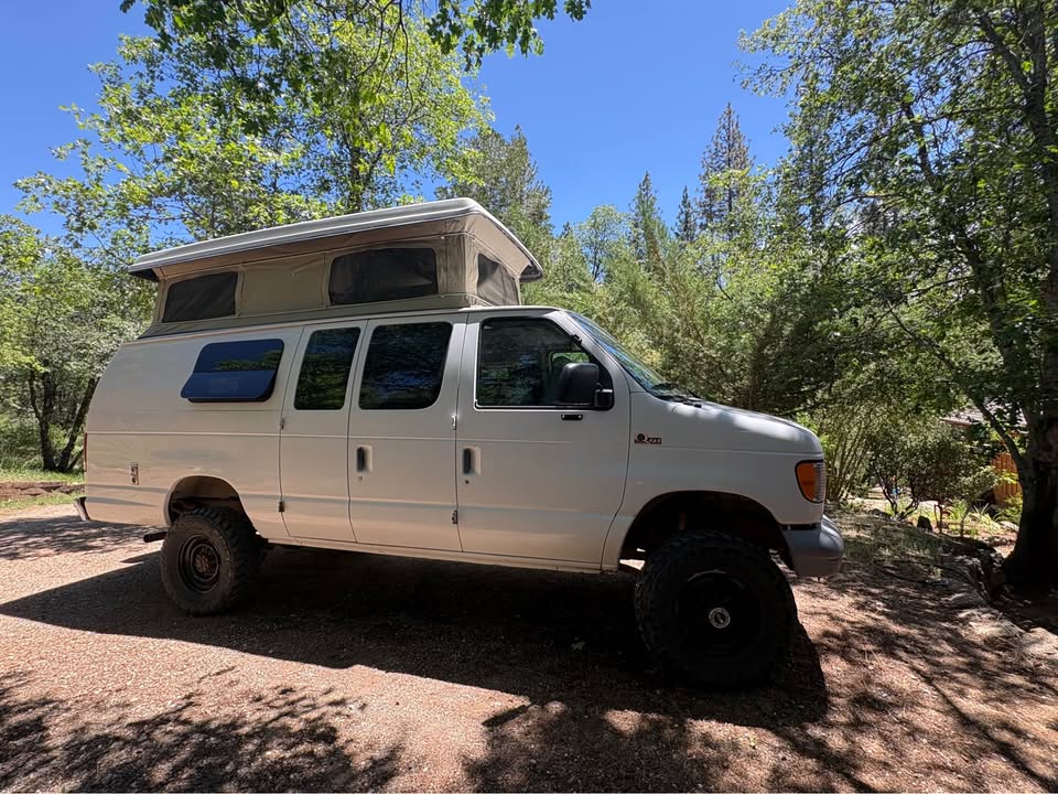 1999 Ford E350 Super Duty sportsmobile in Quincy, CA (photo 2) — photo 2