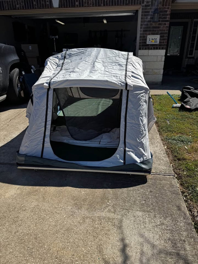 BRAND NEW Thule Tepui Low-Pro 2 Rooftop Tent + Thule Overcast Awning Combo - Never Used — photo 2