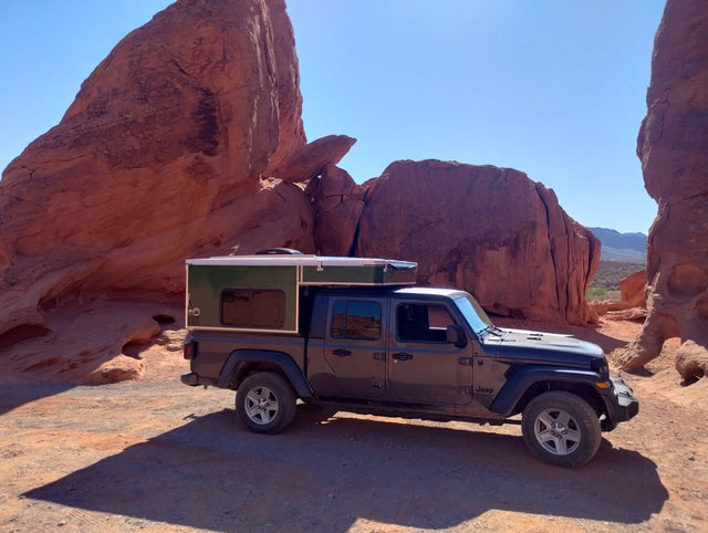 2025 OVRLND Camper Bread 'n' Butter - Chubby - for Jeep Gladiator — photo 2
