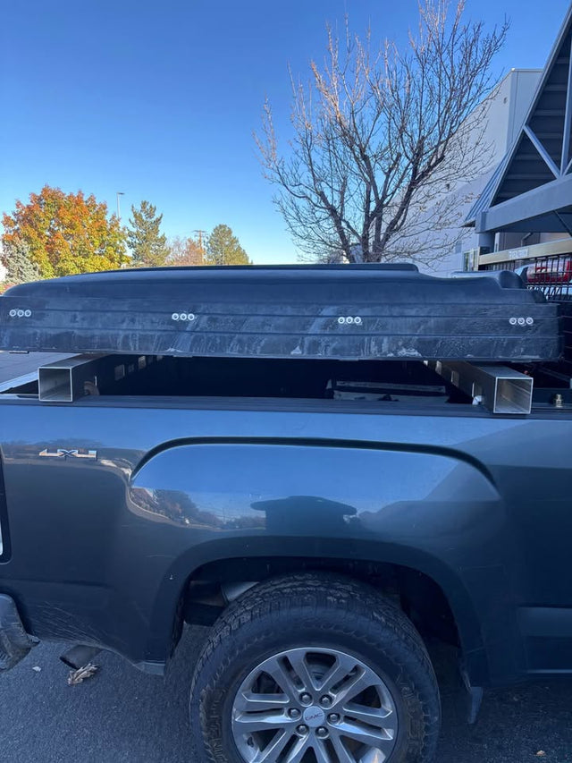 Roofnest Hard Shell Rooftop Tent — photo 2