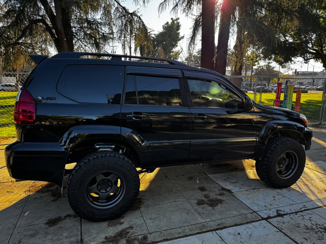 2006 Lexus GX470 — photo 2