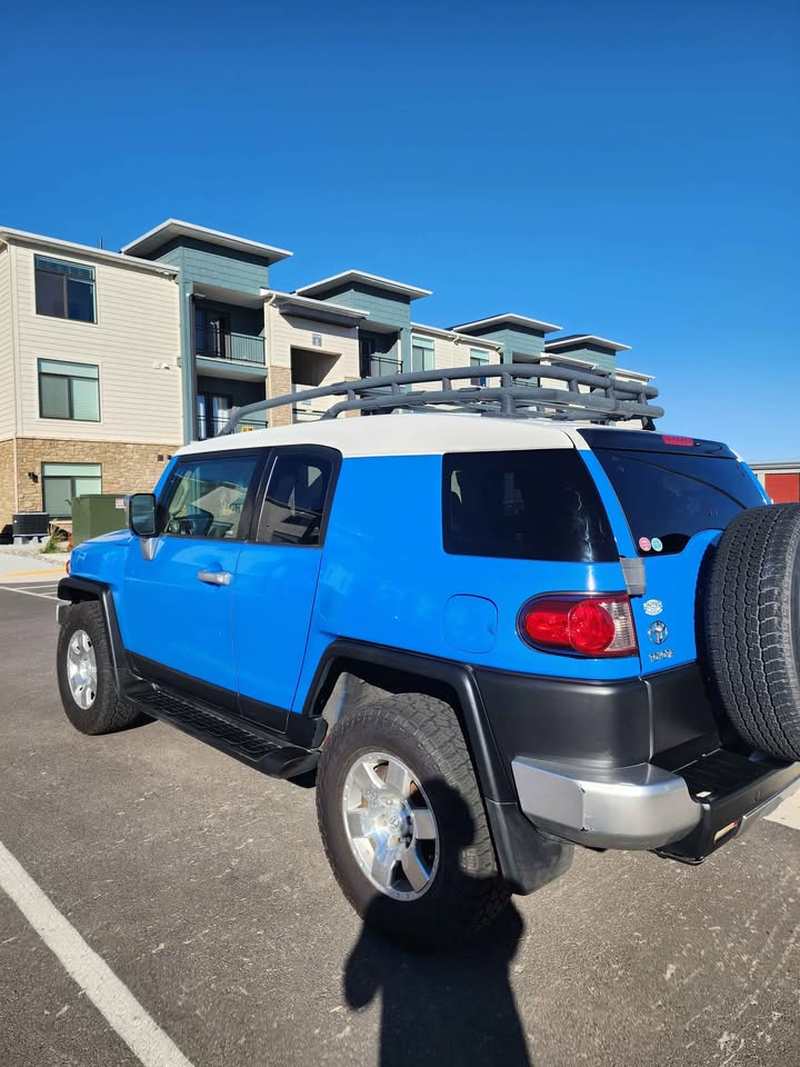 2007 Toyota FJ Cruiser · Sport Utility 2D in Idaho Falls, ID (photo 2) — photo 2