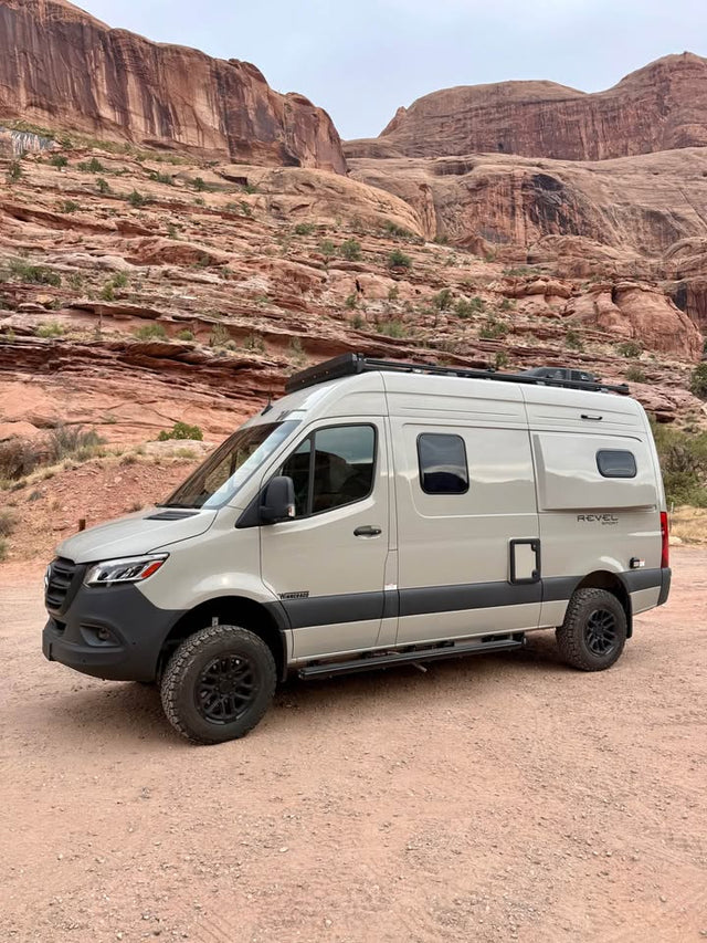 2025 Mercedes-Benz Winnebago Revel Sport — photo 2