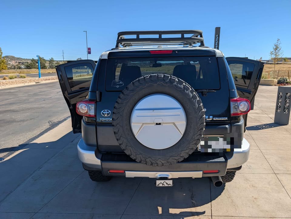 2013 Toyota FJ Cruiser · Sport Utility 2D in Castle Rock, CO (photo 2) — photo 2