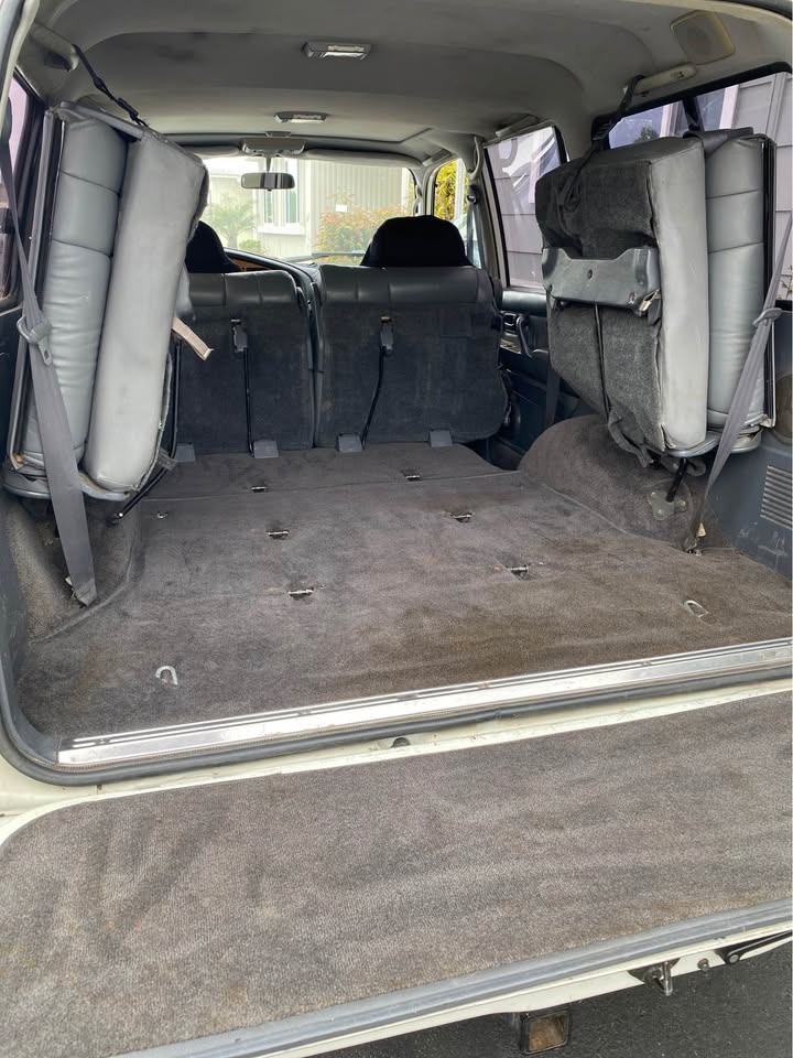 Toyota Land Cruiser 93 in Ventura, CA (photo 2) — photo 2