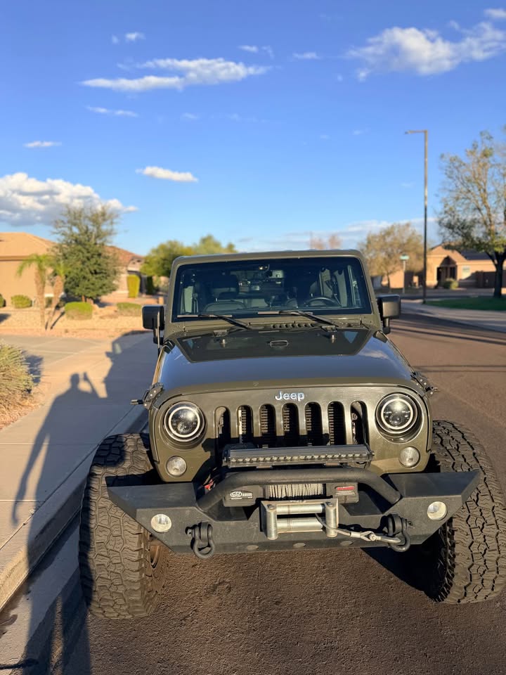 2015 Jeep Wrangler Unlimited · Sahara Sport Utility 4D in Litchfield Park, AZ (photo 2) — photo 2