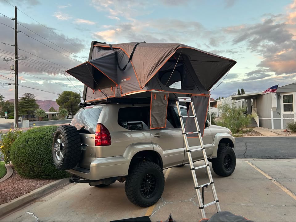 RoofNest Condor XL Rooftop Tent – Like New in St George, UT (photo 2) — photo 2