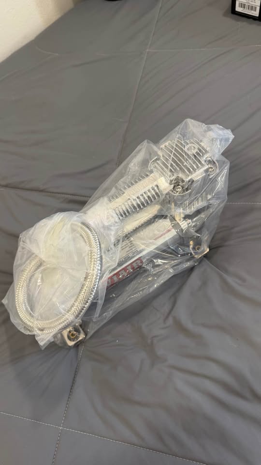 VIAIR 444C Air Compressor — photo 2