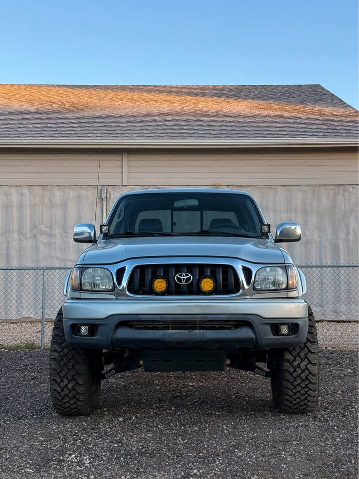 2001 Toyota Tacoma Limited 4x4 in Boise, ID (photo 2) — photo 2