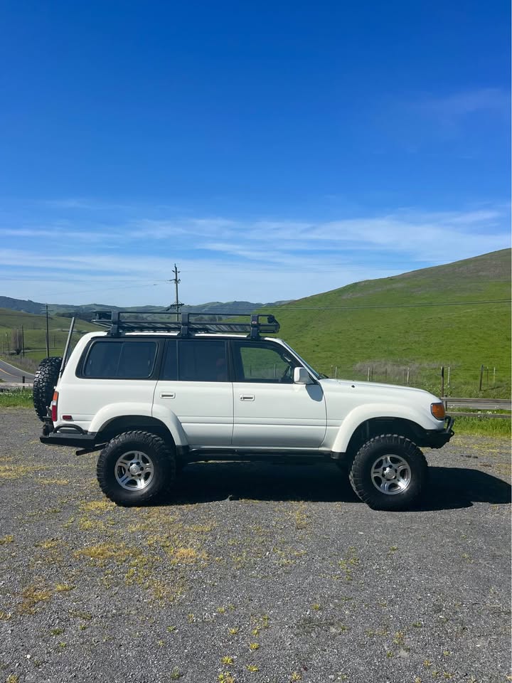 1996 Toyota FZJ 80 Landcruiser triple locked in Petaluma, CA (photo 2) — photo 2