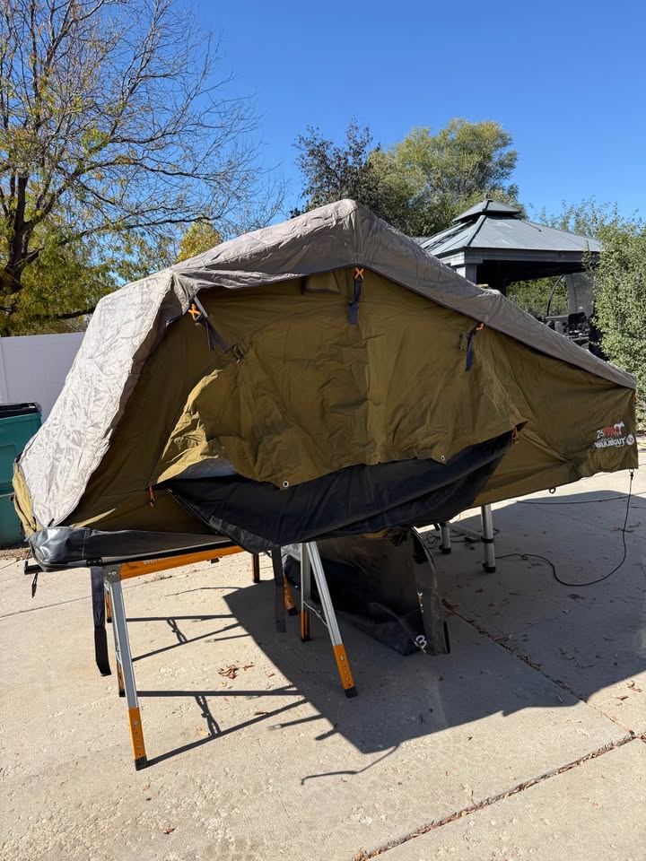 23Zero Walkabout 62 Rooftop Tent – Winter Liner + NEW Cover in Berthoud, CO (photo 2) — photo 2