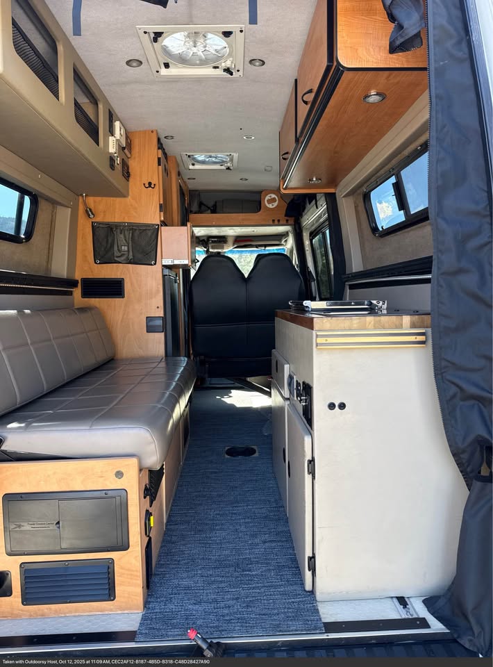 2015 Sportsmobile 4x4 Mercedes Sprinter 2500 in Verdi, NV (photo 6) — photo 6