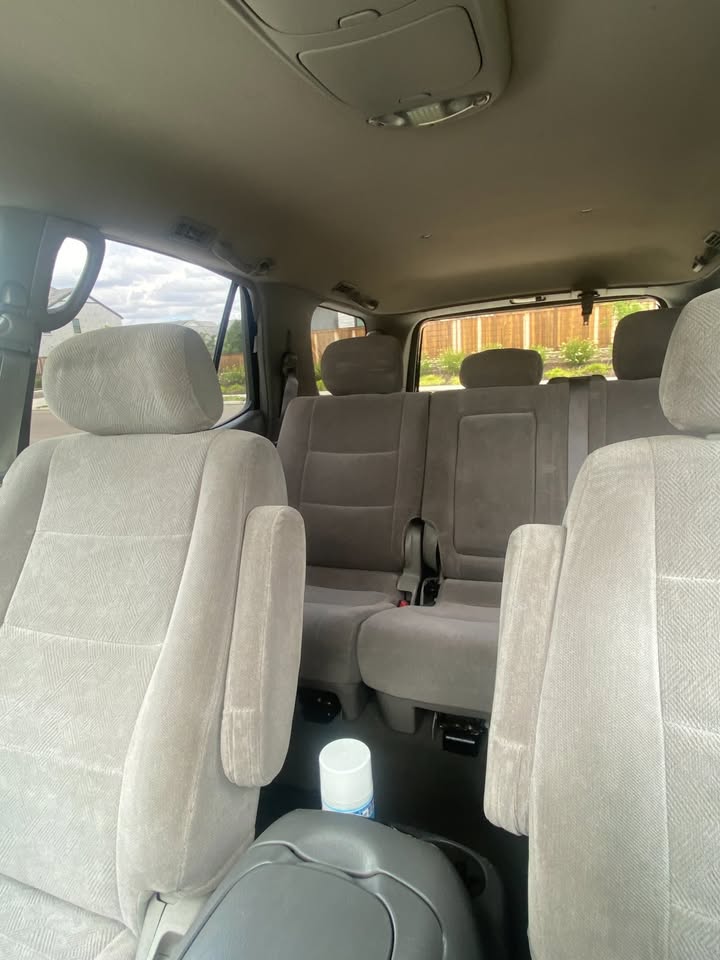 2002 Toyota sequoia 4x4 in Clovis, CA (photo 4) — photo 4