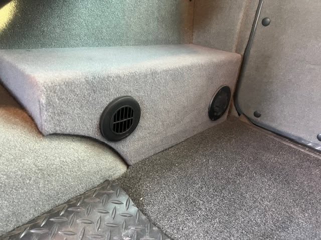 1999 Ford Econoline E350 Super Duty Cargo · Van in Spokane, WA (photo 10) — photo 10