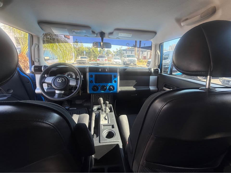 2007 Toyota FJ Cruiser · Sport Utility 2D in Garden Grove, CA (photo 11) — photo 11