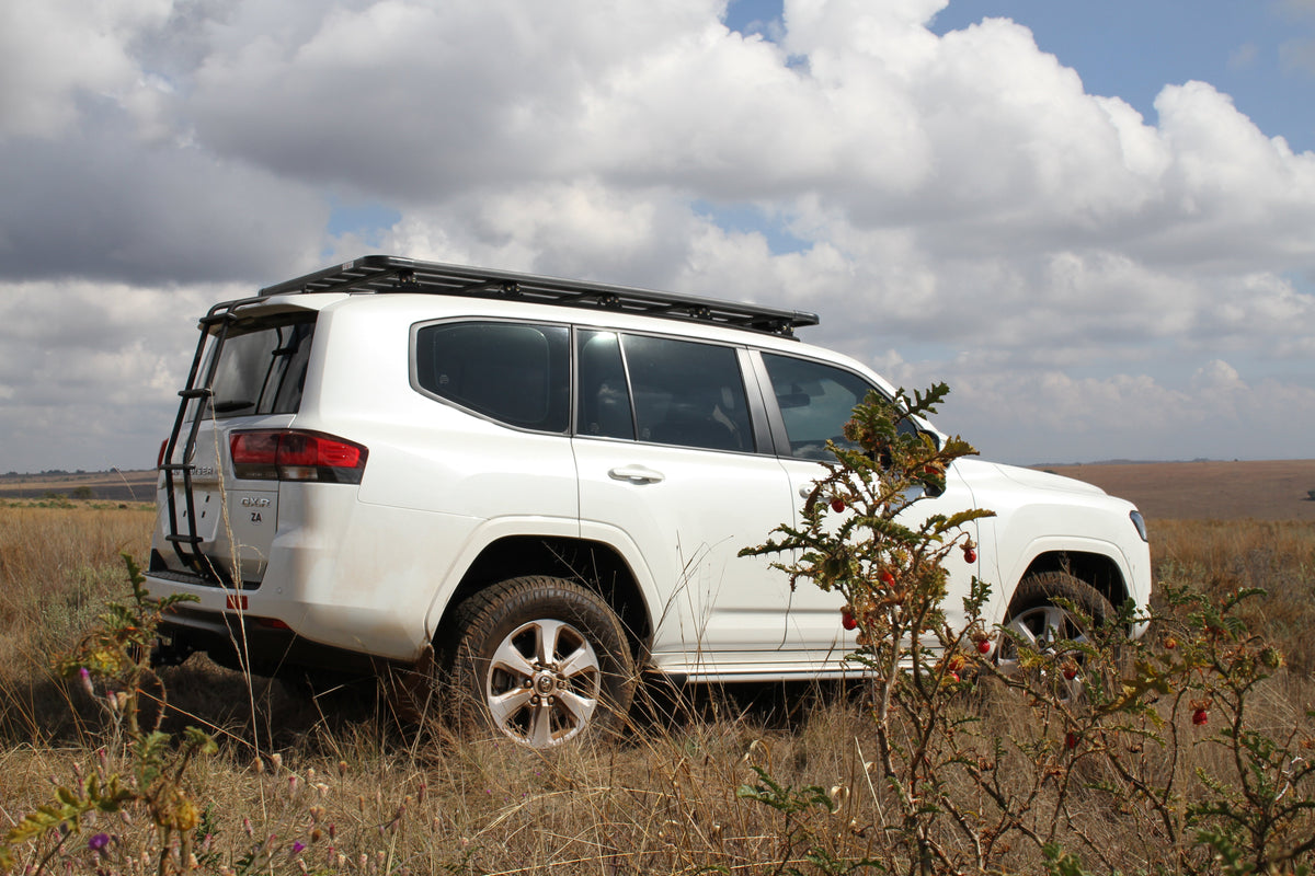 Toyota Land Cruiser 300 Series (Lexus LX600) K9 Roof Rack Kit — photo 1