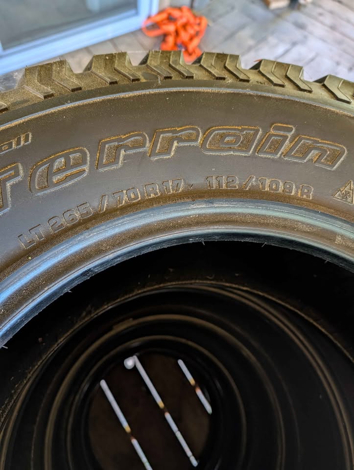BFGoodrich All Terrain A/T KO2s Set of 5 in Eagle Creek, OR (photo 4)