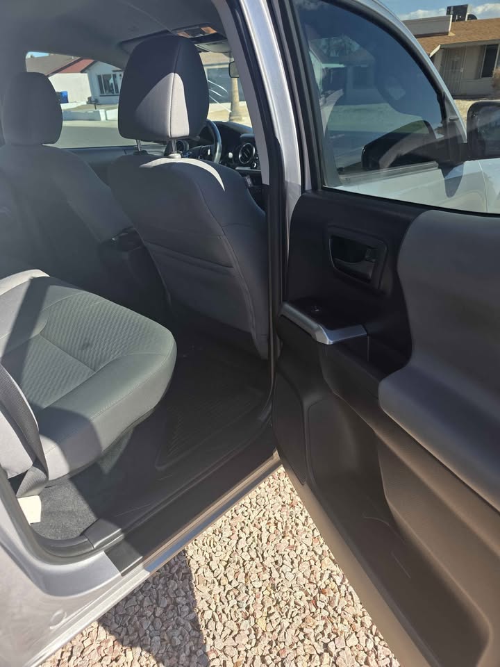 2021 Toyota Tacoma Double Cab · SR5 Pickup 4D 5 ft in Phoenix, AZ (photo 8) — photo 8