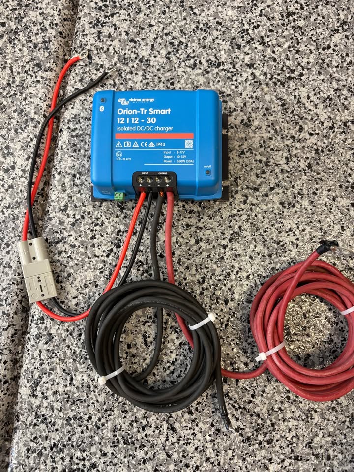 Victron 12-12 30 Amp Isolated Charger in Menifee, CA (photo 2) — photo 2