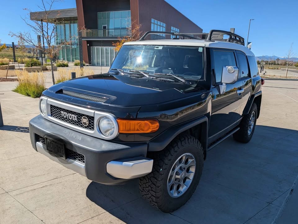 2013 Toyota FJ Cruiser · Sport Utility 2D in Castle Rock, CO (photo 3) — photo 3
