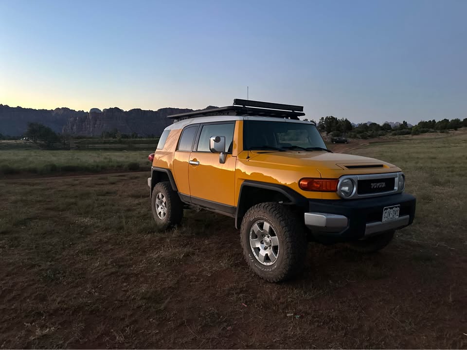 2007 Toyota FJ Cruiser · Sport Utility 2D in Arvada, CO (photo 3) — photo 3