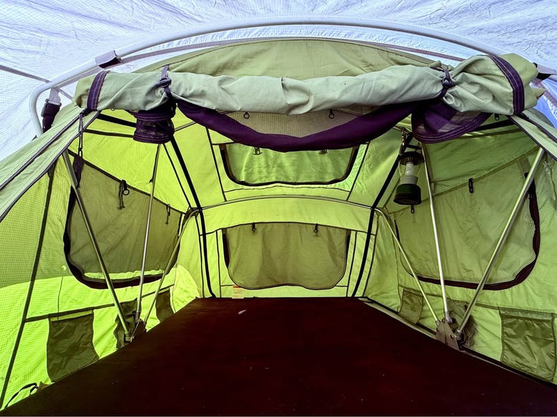 Yakima skyrise medium rooftop tent in Camano Island, WA (photo 3) — photo 3