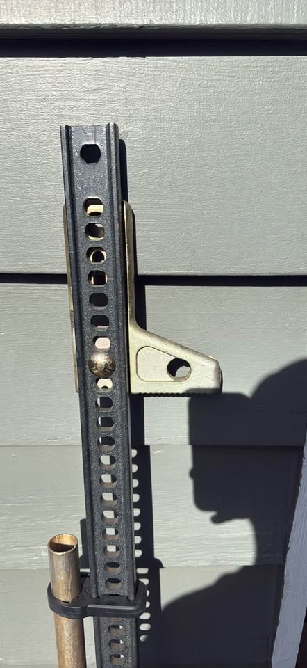 New- Hi-Lift X-TREME XT-605 Jack in Tacoma, WA (photo 3) — photo 3