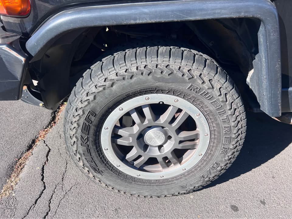 Toyota FJ Cruiser TRD Special Edition 6 Speed Manual in Denver, CO (photo 3) — photo 3