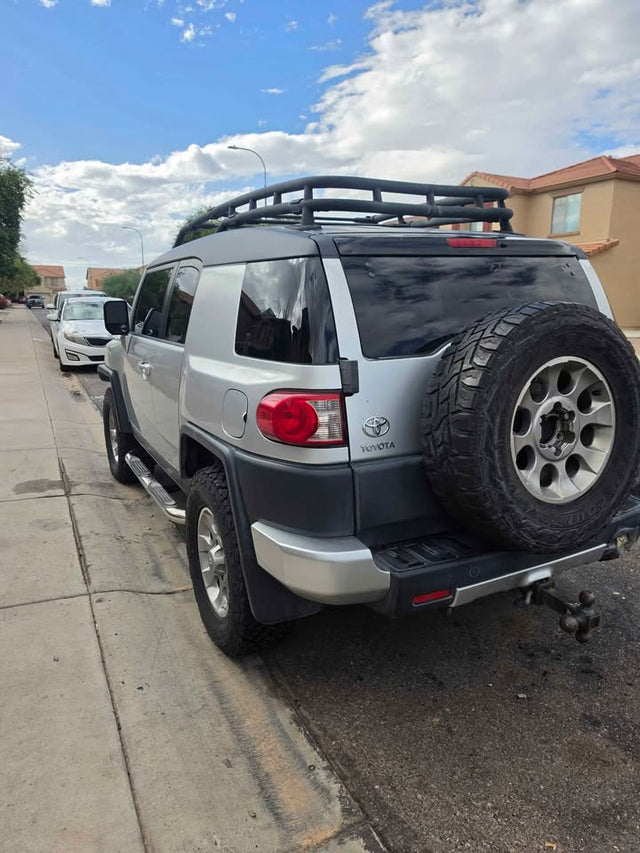 2007 Toyota FJ Cruiser — photo 3