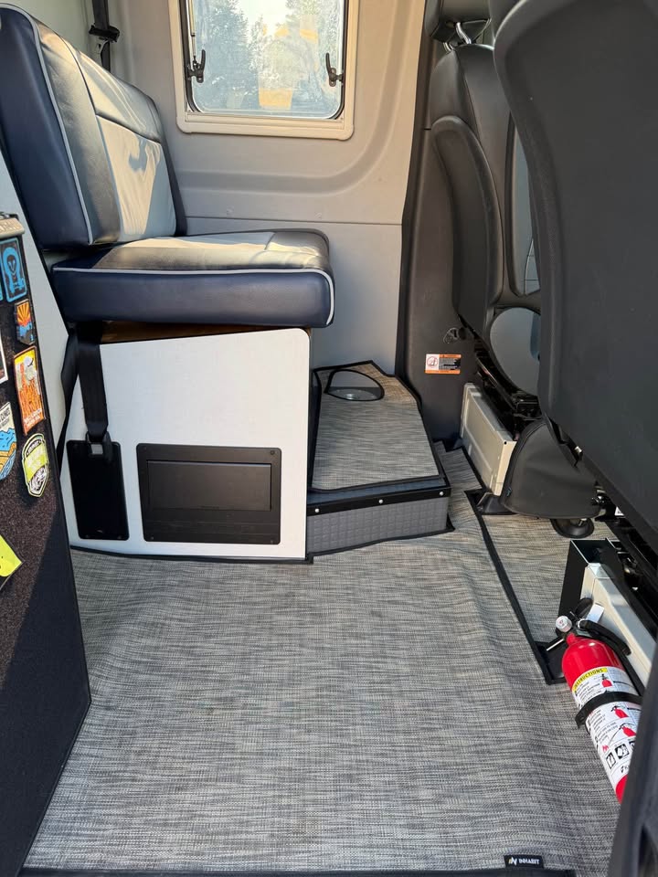 2023 Winnebago Revel 4x4 – $65K Owl Vans Build – 20k Miles in Littleton, CO (photo 3) — photo 3